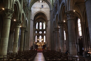 Fototapeta na wymiar L'église Notre Dame, eglise gothique du 13eme siecle, ville de Dijon, departement de la Cote d'Or, France