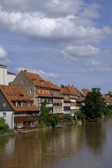 Obraz premium Die ehemalige Fischersiedlung „Klein Venedig“ in der Bamberger Inselstadt, UNESCO-Weltkulturerbestadt Bamberg, Oberfranken, Franken, Bayern, Deutschland