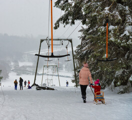 Skilift im Winter