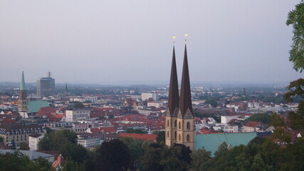 Fototapeta premium the city at dusk