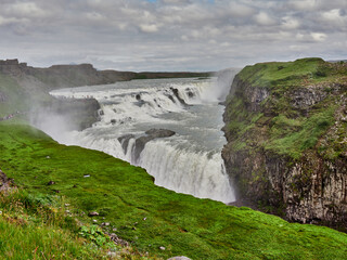 Fototapeta na wymiar Cascada Gullfoss Islandia