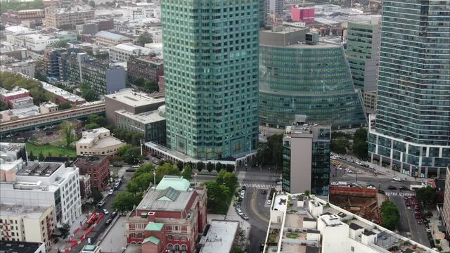 Long Island City 2021