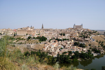 Fototapeta na wymiar a view of the old city of Toledo, Spain