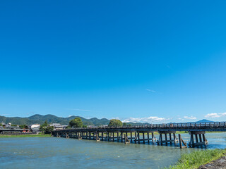 Obraz na płótnie Canvas 京都・嵐山の渡月橋