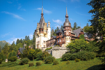 Obraz premium Royal palace of King Carol 1 of Romania Peles castle