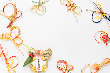 水引細工の背景　謹賀新年のしめ飾り