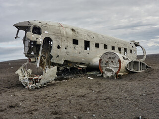 S&oacute;lheimasandur Avi&oacute;n estrellado VIK Islandia