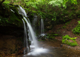 秘境の名瀑　兵庫県新温泉町　猿壺の滝