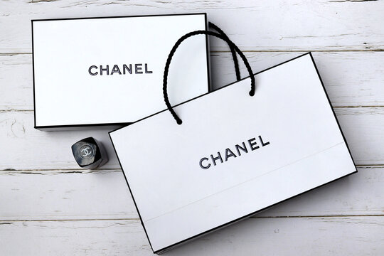 Chanel Bag Images – Browse 1,402 Stock Photos, Vectors, and Video
