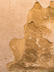 Schäden an der Hauswand