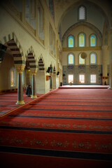 A diagonal view of the columns in the mosque, inside the mosque.
