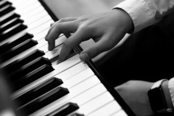 Fototapeta premium playing the piano