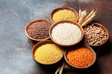 Gluten free cereals. Rice, buckwheat, corn groats, quinoa and millet