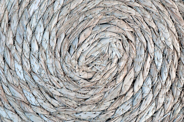 Spiral straw, wicker, knitted ground