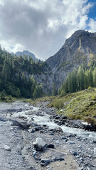 Fototapeta na wymiar river in mountains