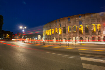 Fototapeta na wymiar The Colloseo at night, Rome the city of the Roman Empire