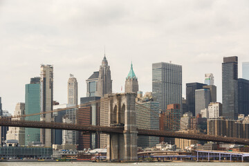 Fototapeta na wymiar NYC Skyline and Brooklyn Bridge