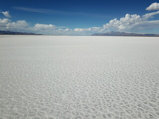 Fototapeta na wymiar Amazing salt flat in northwestern Argentina