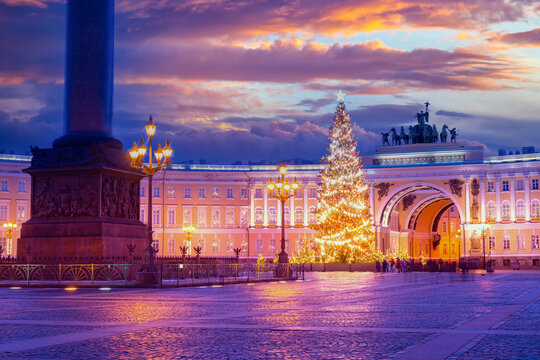 Sunset in Saint Petersburg. New year in Russia. Christmas tree on palace square. New year panorama of Saint Petersburg. Evening landscape with triumphal arch. Christmas holidays in Russia.