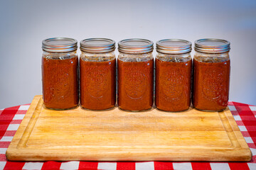 can of fresh homemade tomato sauce