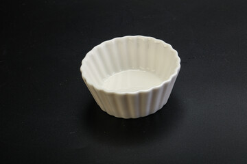 White proclean bowl for serving