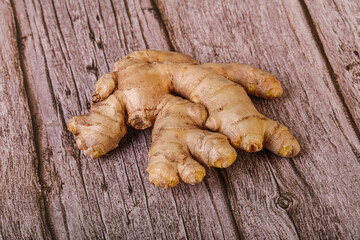 Natural organic raw ginger root
