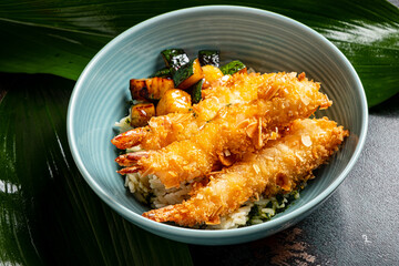 deep fried shrimps with rice