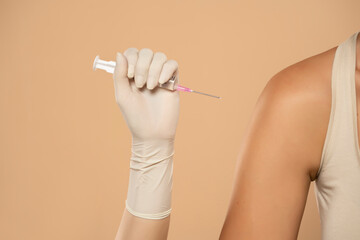 Shoulder vaccination in an aggressive manner