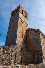 Fototapeta na wymiar bell tower, church of ste Marie d'espira de l'agly