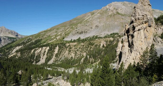 The Izoard pass, the Casse deserte, Queyras range, Hautes Alpes, France