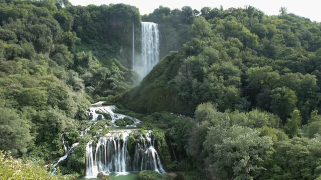 Time Lapse cascata delle Marmore dal belvedere Terni, Umbria