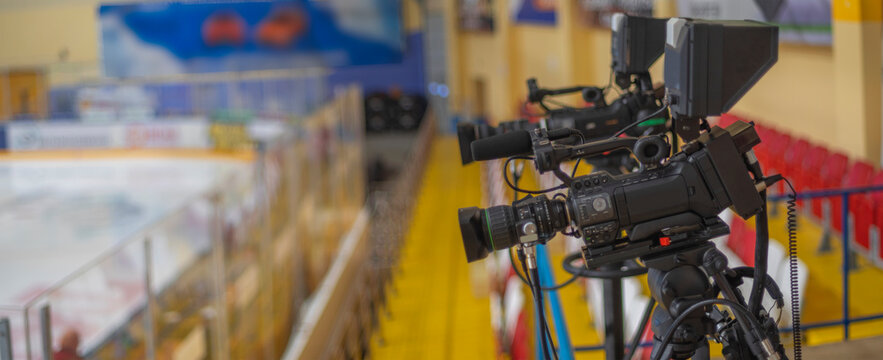 video cameras for live broadcast in the ice arena