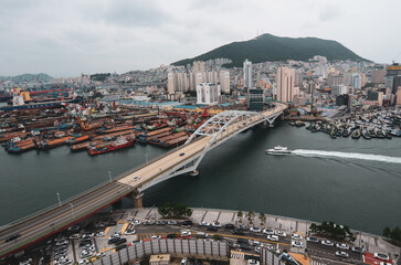 Obraz premium Aerial view of downtown on coast in Busan, S. Korea