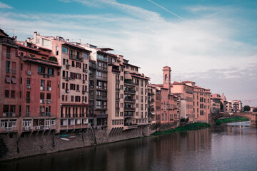 Naklejka premium Italy buildings over a river