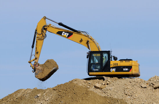 Bagger auf Baustelle 