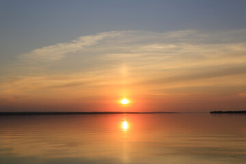 Obraz premium sunset on lake