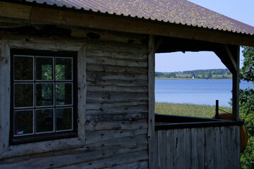 Hütte am See