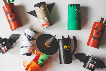 Halloween monsters from toilet paper rolls. Children's crafts for Halloween.