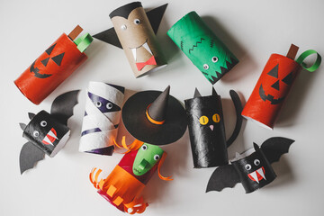 Halloween monsters from toilet paper rolls. Children's crafts for Halloween.