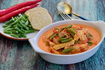 Sayur tempe buncis. Tempeh and green bean cooked in spices and coconut milk. 