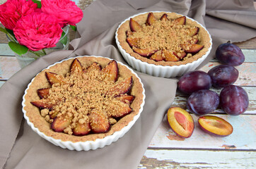 Zwetschgen Tart or Plum Pie. Delicious fruit crumble dessert