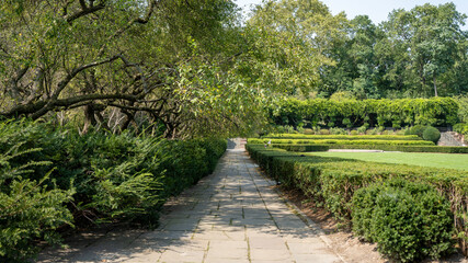 Fototapeta na wymiar Conservatory Garden on Central Park NY