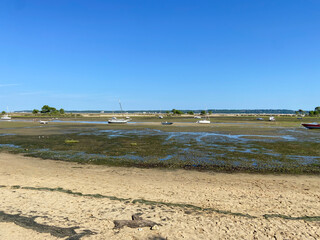 Marina du Cap Ferret à marée basse, Gironde