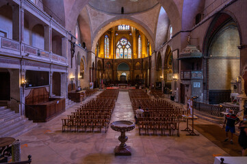 La cathédrale Saint Etienne de Cahors, Lot, Sud ouest, France - 456777512