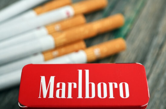Obrazy (Marlboro) — zdjęcia, wektory i wideo bez tantiem (1,018 ...
