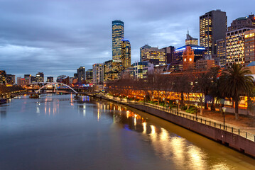 Fototapeta premium Melbourne Australia CBD cityline shot after sunset