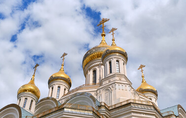Fototapeta na wymiar Domes of the Church of the Resurrection and the New Martyrs and Confessors of the Russian Church