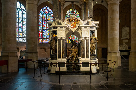 Majestic grave Willem van Oranje in the Nieuwe Kerk in Delft, Zuid-Holland province, The Netherlands