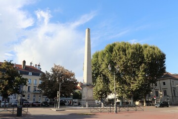 L'obelisque contruit au 18eme siecle, ville de Chalon sur Saone, departement de Saone et Loire,...
