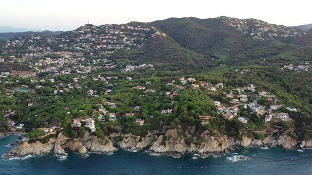 Vue a&eacute;rienne de Lloret de mar sur la costa brava en Espagne